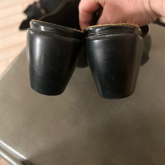 COPY - Naot shiny black leather heeled mules. EUC. Size 38 - Picture 4 of 7